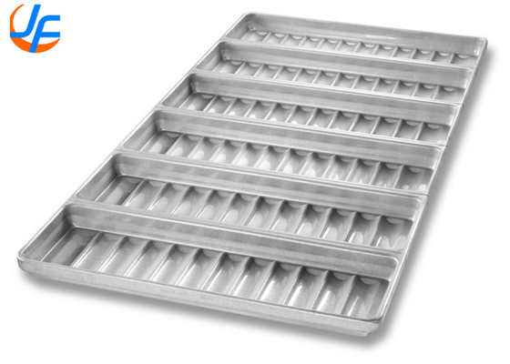 RK Bakeware Trung Quốc-52435 kính Nonstick 18 Mold Aluminized Steel Hot Dog Bun Pan Tray