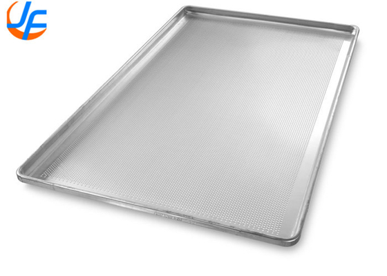 RK Bakeware China Foodservice 42465 Thương mại 32 Mold Glazed Aluminized Steel Cluster Hot Dog Bun Pan