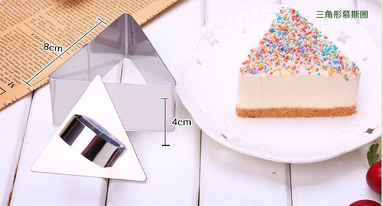 RK Bakeware Trung Quốc Dịch vụ thực phẩm NSF Tam giác Mousse Cake Ring Stainless Steel Ring Mold Cut Biscuits Cake Bakeware Mold