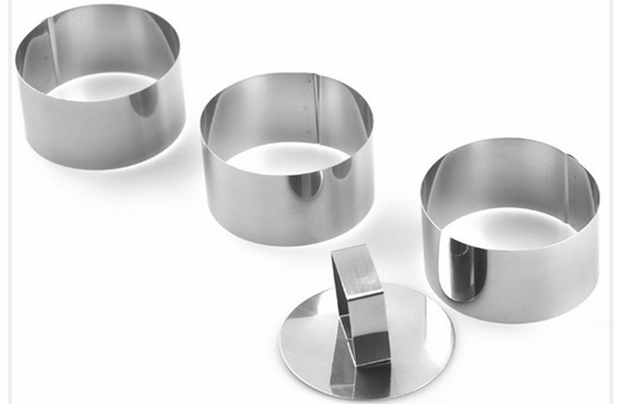 RK Bakeware Trung Quốc Dịch vụ thực phẩm NSF Món tráng miệng Vòng bánh thép không gỉ Nhẫn màu bạc